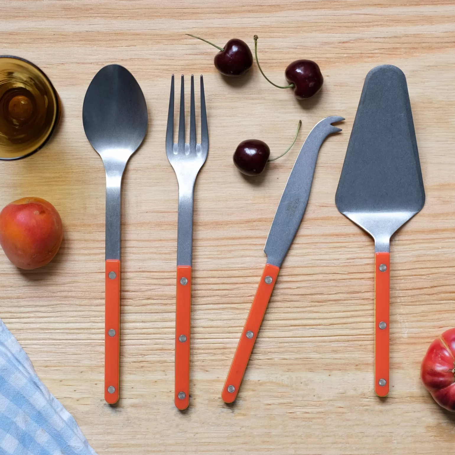Set Les Essentiels - Ensemble De 4 Couverts De Service<Sabre Paris Bistrot Vintage Uni, Orange